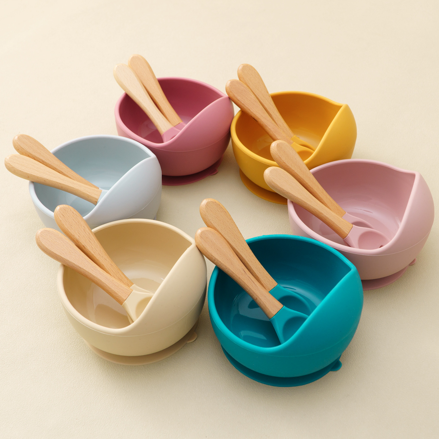 Mamaplan 3PCS Set di Alimentaz - Silicone Suction Bowl recensione e prezzo